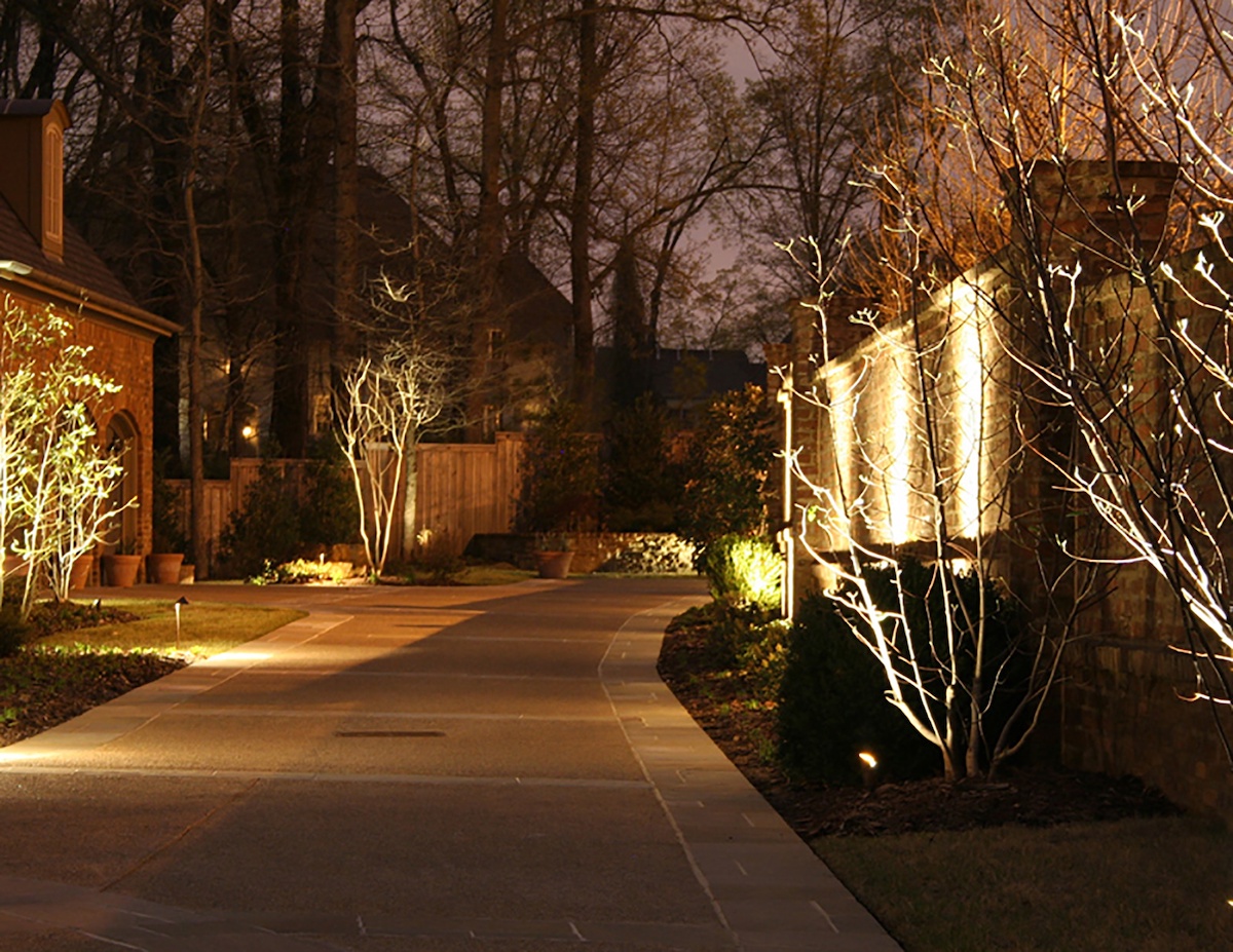 Commercial pathway store lights